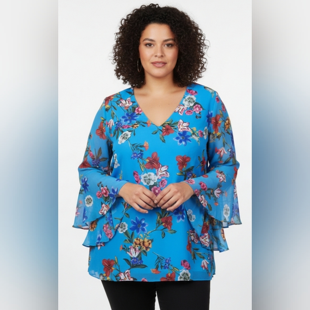NWOT Calvin Klein Blue Floral Blouse Size 2X.